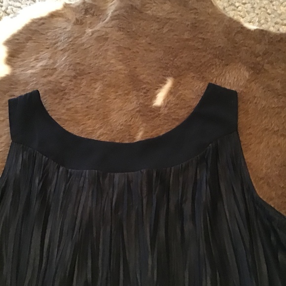 NWT A. Byers Sequined Neck Tank -Black - Picture 3 of 8